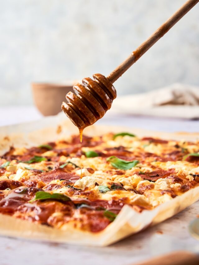 Quick and Easy Hot Honey Pizza Recipe I'm Hungry For That