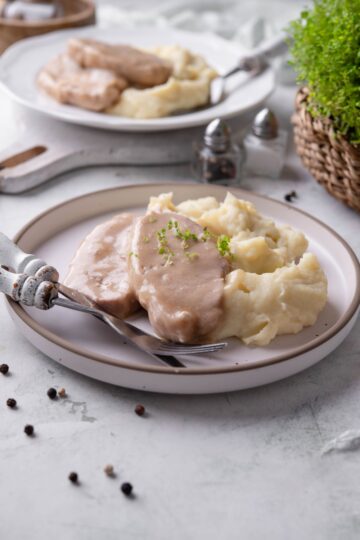 Juicy Crock Pot Pork Chops with Mushroom Soup